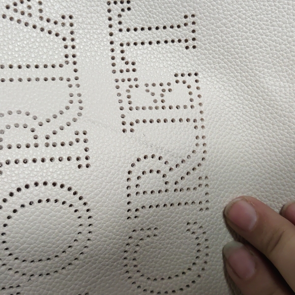 Victoria Secret Handbag. XL - Picture 3 of 4